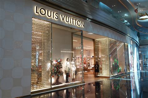 louis vuitton iconsiam|Louis Vuitton emblem.